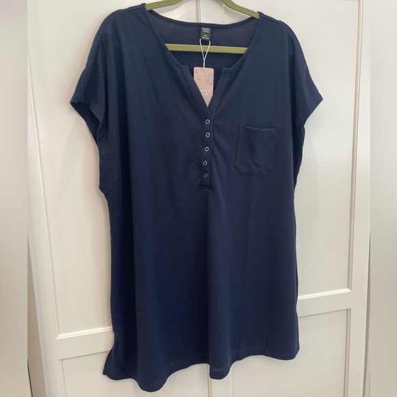 SHEIN Tops - NWT Navy Blue Plus Size 4XL Amber Rose Short Sleeve Top Tunic